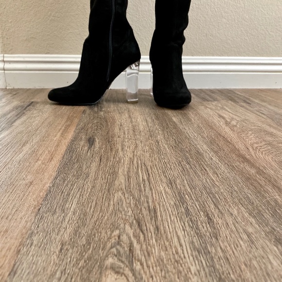 Heeled Booties - Picture 3 of 4